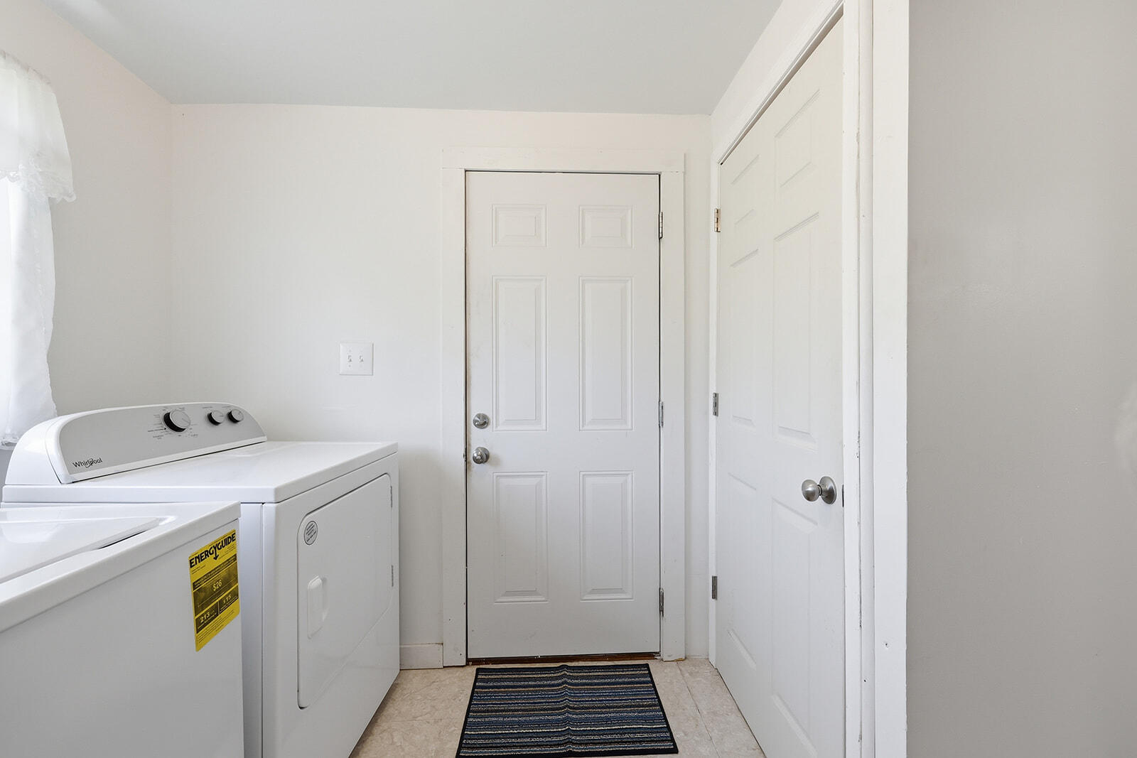 2214 Harrodsburg Road Lawrenceburg, KY 40342 - Photo 28 of 45 Utility Room