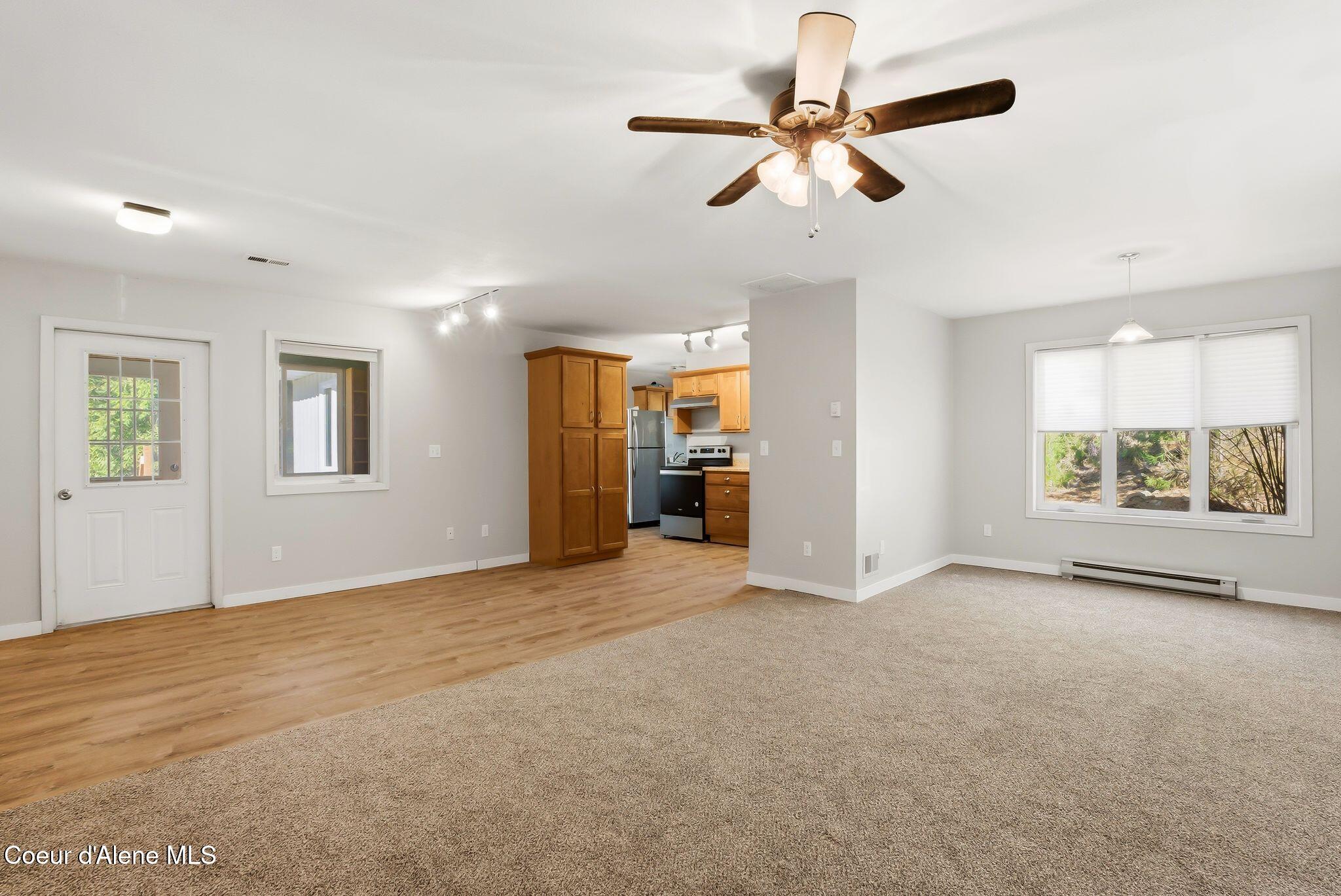 2899 Upper Pack River Road Sandpoint, ID 83864 - Photo 7 of 18 8_KFM06142