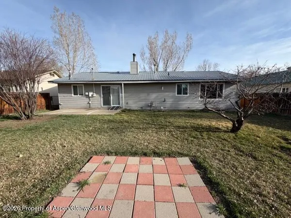 $1,800 | 1848 Woodland Avenue, Craig, CO 81625