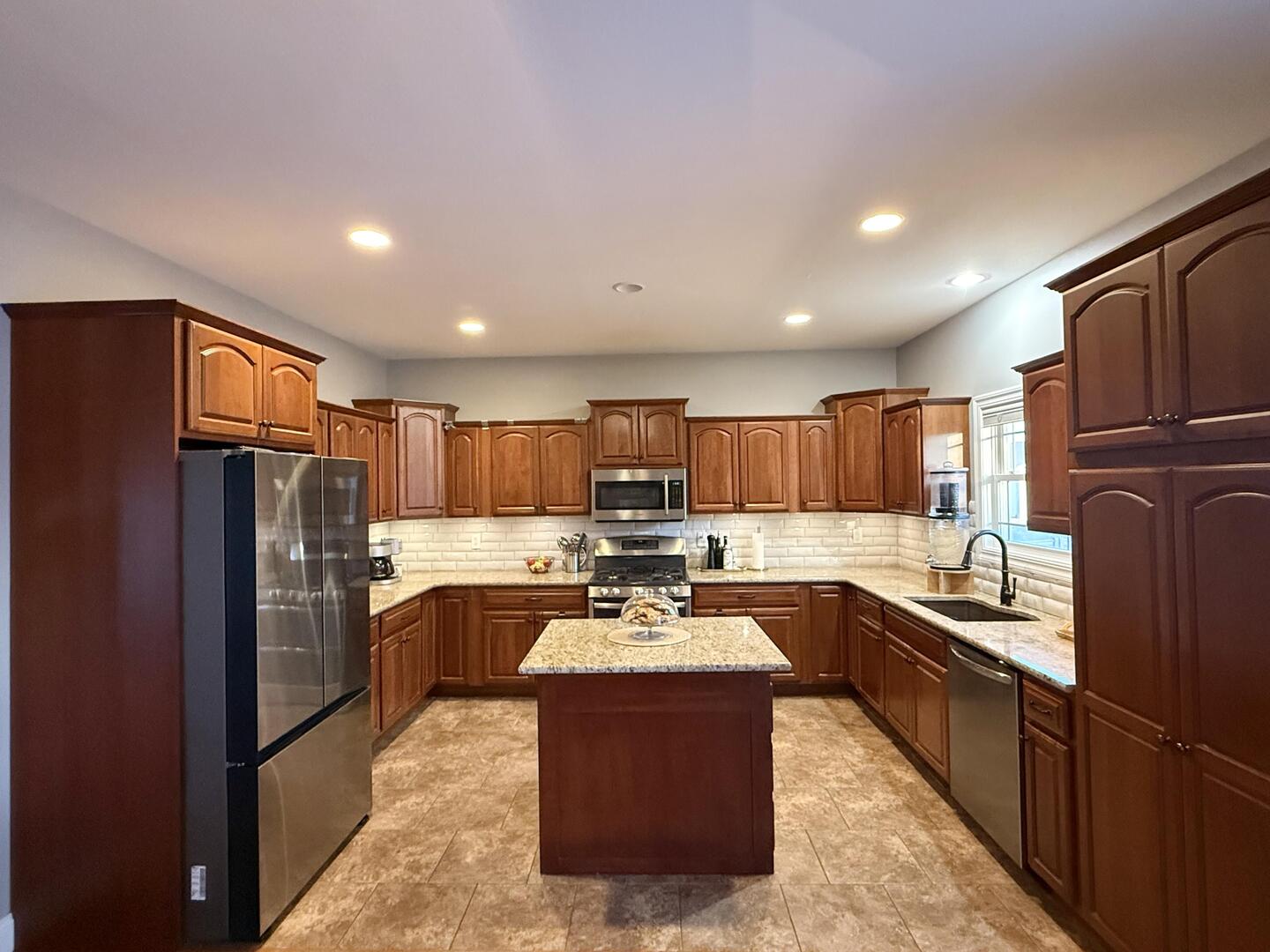 4800 Longfellow Drive Springfield, IL 62711 - Photo 6 of 39