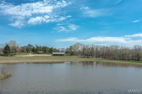 $438,500 | 17771 Annapolis Drive, Glenallen, MO 63751