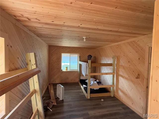 $465,000 | 17771 Annapolis Drive, Glenallen, MO 63751