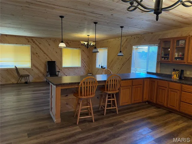 $465,000 | 17771 Annapolis Drive, Glenallen, MO 63751