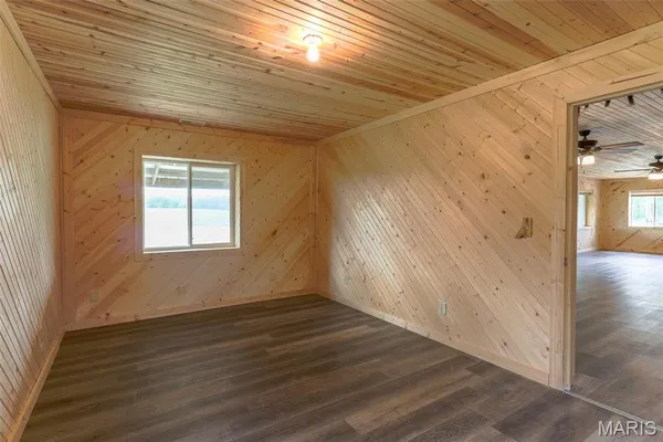 $338,500 | 17771 Annapolis Drive, Glenallen, MO 63751