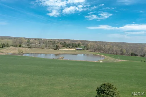 $338,500 | 17771 Annapolis Drive, Glenallen, MO 63751