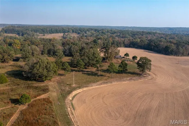 $465,000 | 17771 Annapolis Drive, Glenallen, MO 63751