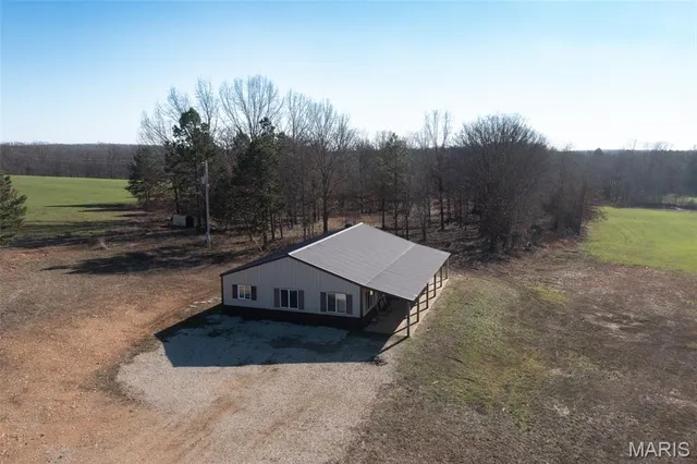 $465,000 | 17771 Annapolis Drive, Glenallen, MO 63751