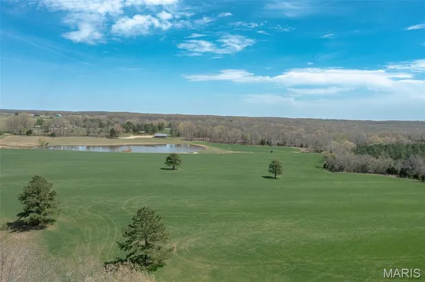 $338,500 | 17771 Annapolis Drive, Glenallen, MO 63751