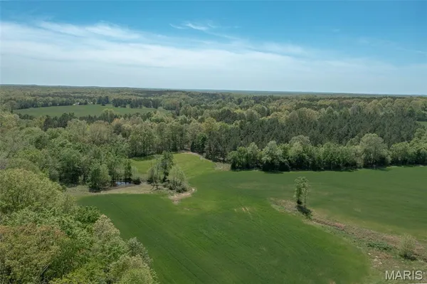 $338,500 | 17771 Annapolis Drive, Glenallen, MO 63751