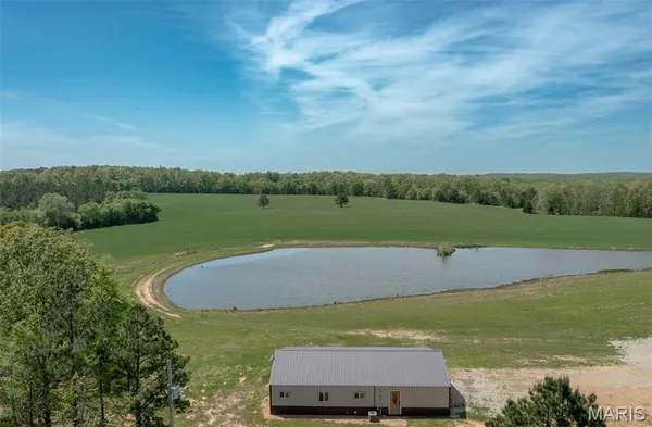 $338,500 | 17771 Annapolis Drive, Glenallen, MO 63751