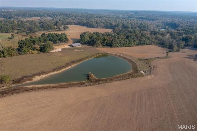 $465,000 | 17771 Annapolis Drive, Glenallen, MO 63751