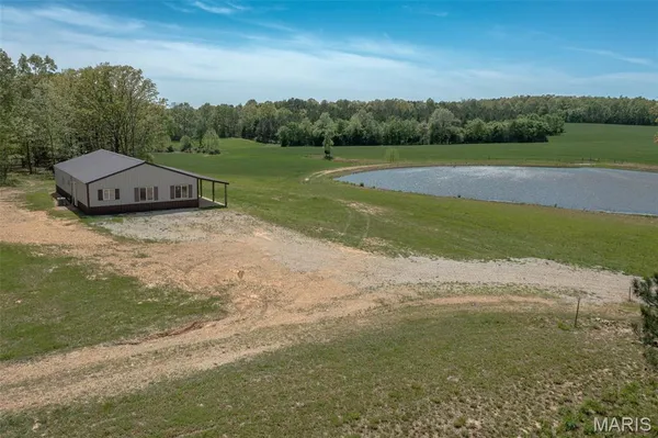 $338,500 | 17771 Annapolis Drive, Glenallen, MO 63751