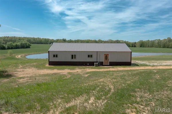 $338,500 | 17771 Annapolis Drive, Glenallen, MO 63751