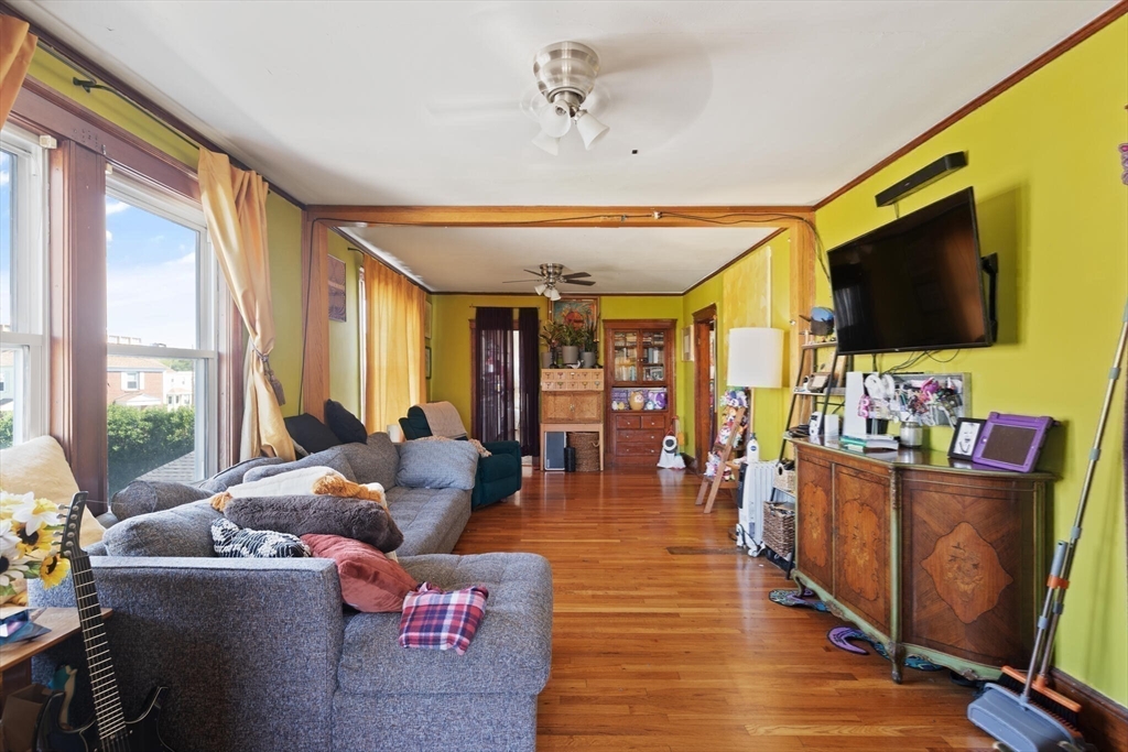 13 Raymond Road Salem, MA 01970 - Photo 23 of 32 Gallery Image 23