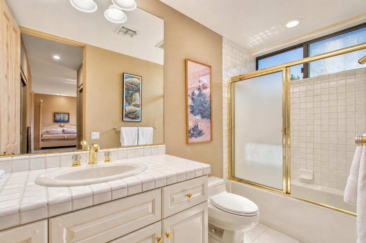 70629 Boothill Road Rancho Mirage, CA 92270 - Photo 30 of 47 27 GMc 760-797-5197 Guest suite 1 bath