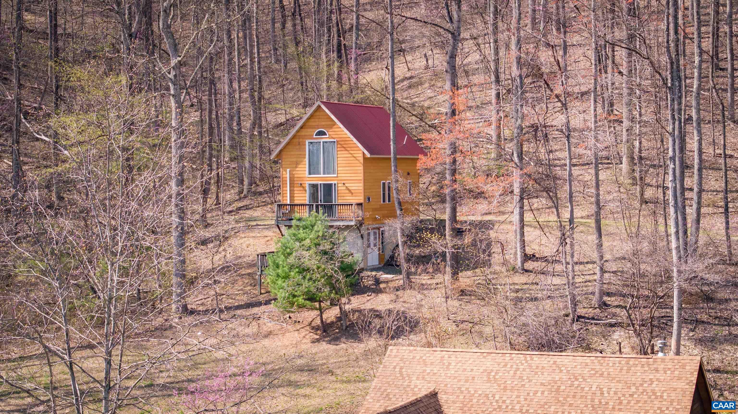 4893 Weakley Hollow Road Syria, VA 22743 - Photo 11 of 25 Guest Cottage