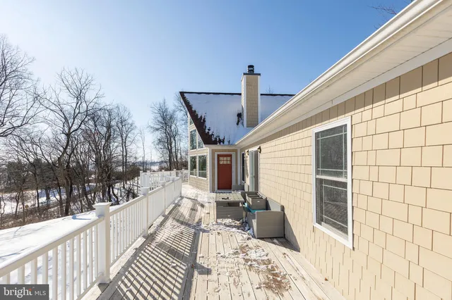 $895,000 | 189 Babbs Mountain Road, Winchester, VA 22603