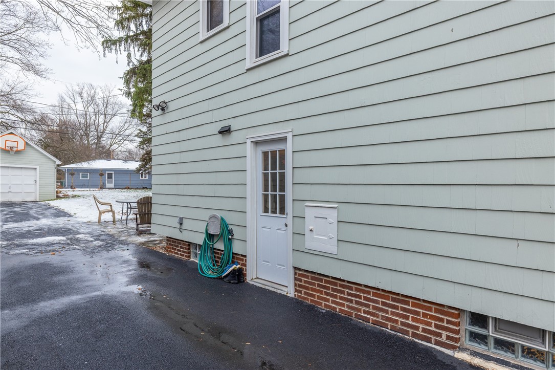 36 Walbert Drive Gates, NY 14624 - Photo 35 of 49