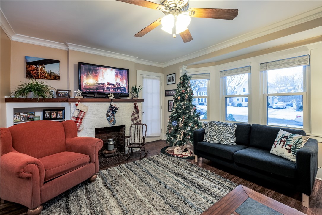 36 Walbert Drive Gates, NY 14624 - Photo 8 of 49