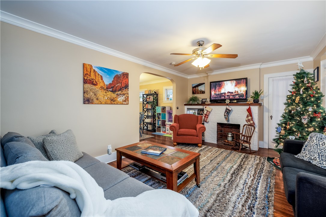 36 Walbert Drive Gates, NY 14624 - Photo 10 of 49