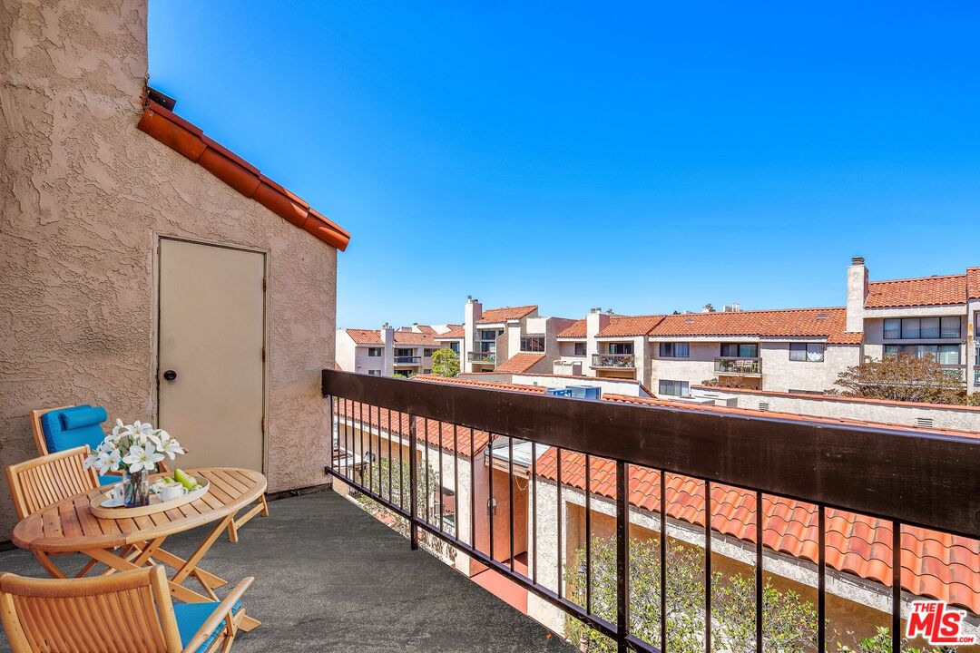 8180 Manitoba Street, Unit 354 Playa del Rey, CA 90293 - Photo 7 of 29