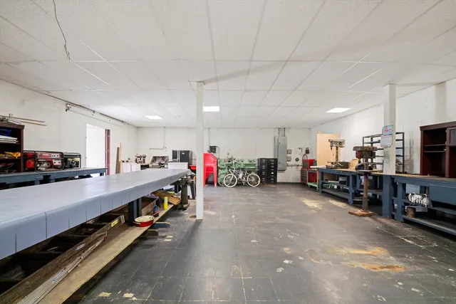 $180,000 | 591 Burnham Avenue, Calumet City, IL 60409