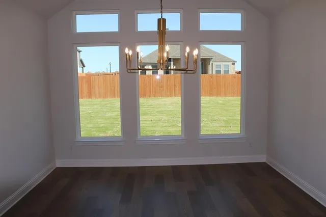 $514,900 | 1328 Tahonta Drive, Hewitt, TX 76643