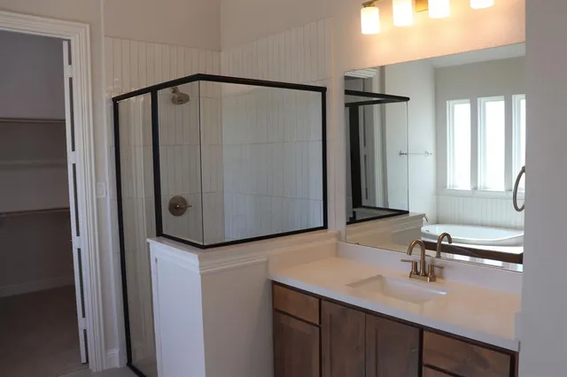 $514,900 | 1328 Tahonta Drive, Hewitt, TX 76643