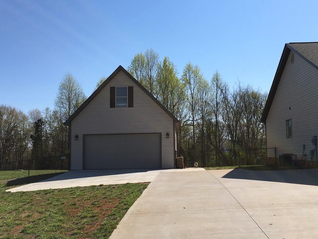 1626 Love Springs Road Gaffney, SC 29341 - Photo 16 of 19