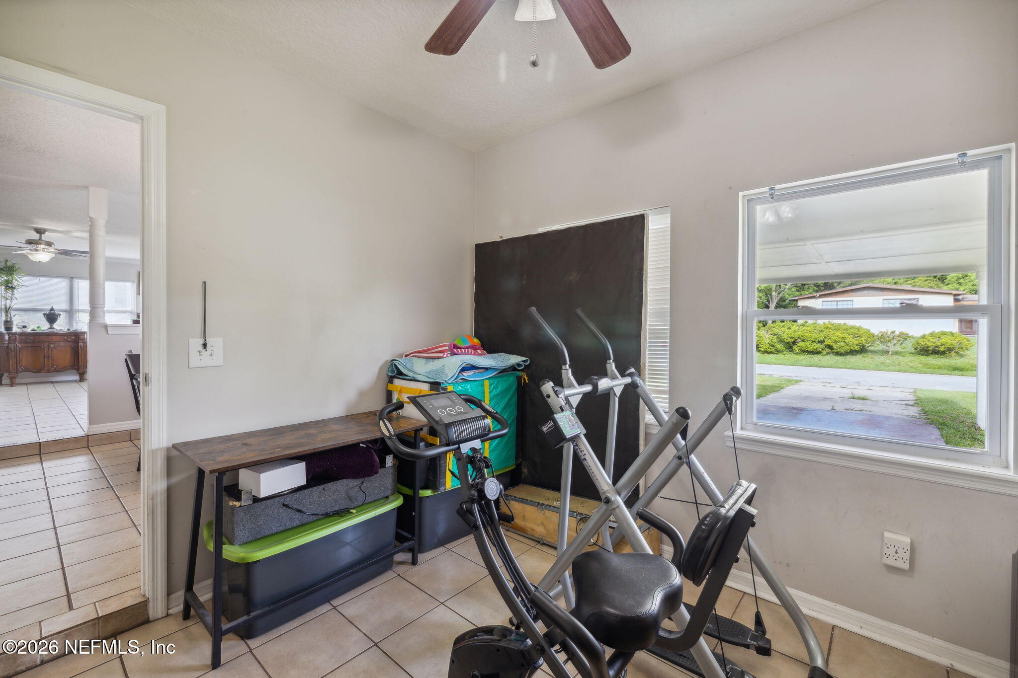 7403 Roslyn Road Jacksonville, FL 32244 - Photo 24 of 28 Gym, desk, play room