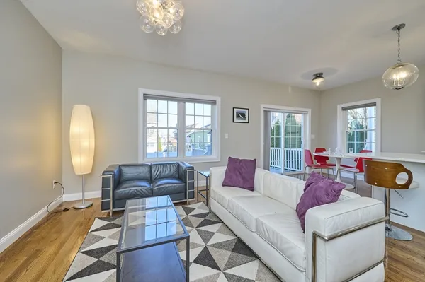 $4,000 | 25 Bellevue Avenue, Unit 1, Revere, MA 02151