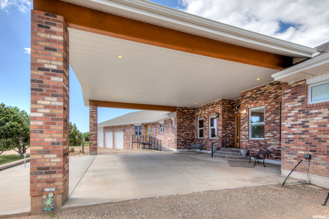 422 South Creek Road Monticello, UT 84535 - Photo 2 of 59 View of patio / terrace