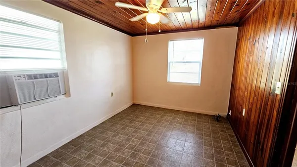 $975 | 19 North Mango Street, Unit B, Englewood, FL 34223