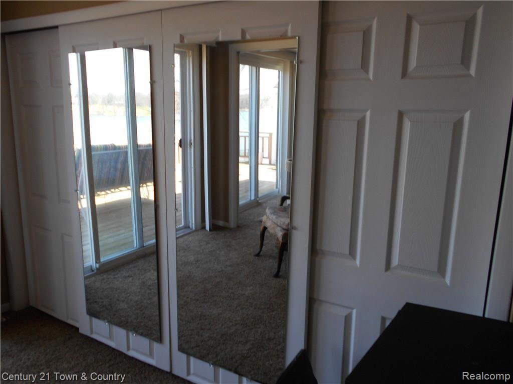 3210 Lexington Road Waterford, MI 48328 - Photo 15 of 39 Lots of closets