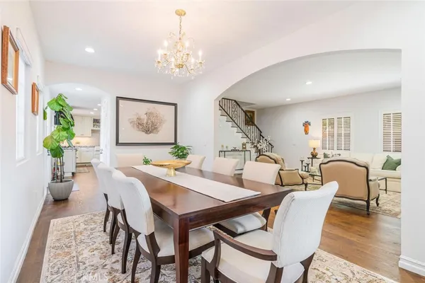 $1,795,000 | 4022 Willowcrest Avenue, Studio City, CA 91604