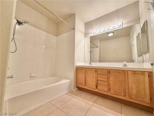 $1,635 | 4930 Black Bear Road, Unit 202, Las Vegas, NV 89149