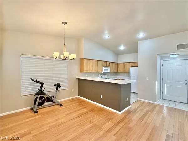 $1,635 | 4930 Black Bear Road, Unit 202, Las Vegas, NV 89149