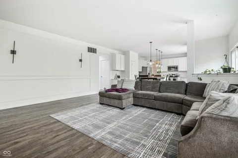 $475,000 | 8145 Walden Glen Court, Indianapolis, IN 46278