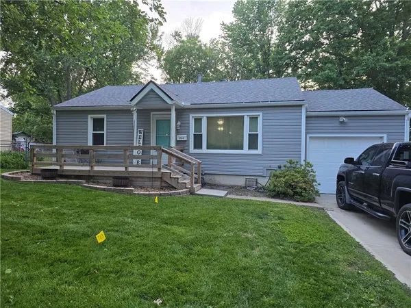$180,000 | 5516 Ralston Avenue, Kansas City, MO 64133