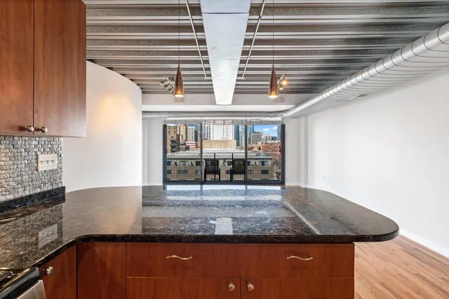 $2,800 | 1910 South Indiana Avenue, Unit 523, Chicago, IL 60616