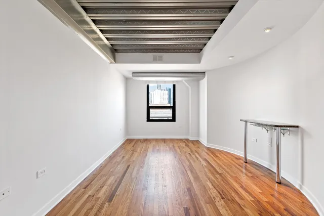 $2,800 | 1910 South Indiana Avenue, Unit 523, Chicago, IL 60616