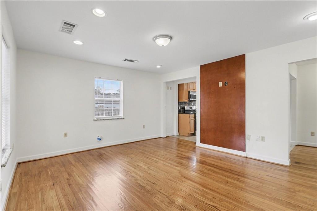 3036 Peeler Road Atlanta, GA 30360 - Photo 2 of 15