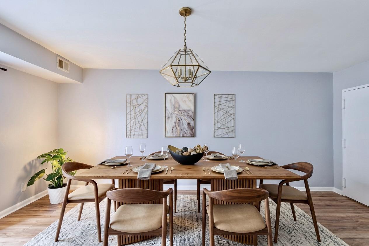 6220 Edsall Road, Unit 302 Alexandria, VA 22312 - Photo 3 of 32 Virtually Staged Dining Space.