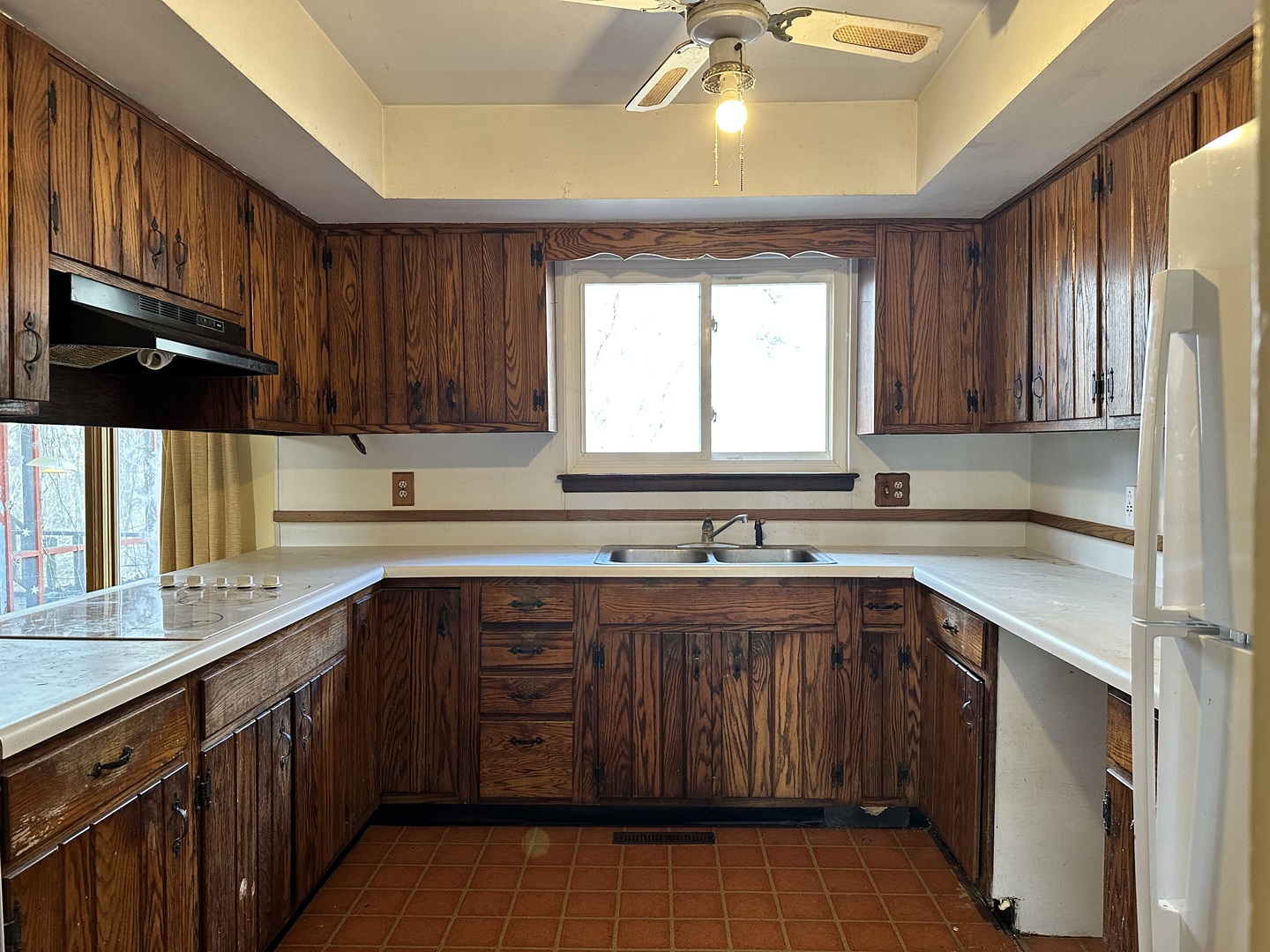 3212 West Hensley Road Champaign, IL 61822 - Photo 9 of 22 Gallery Image 9