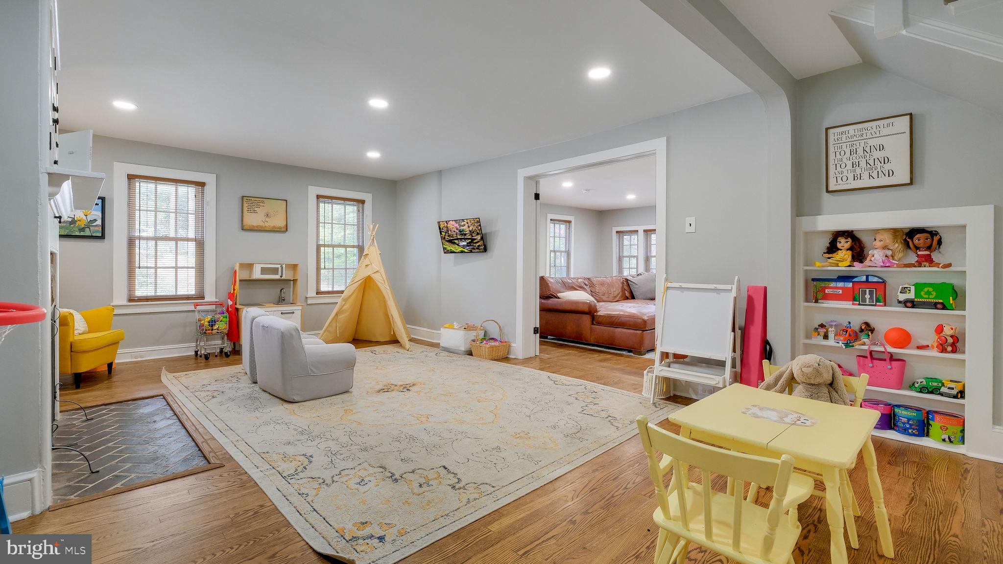 204 Brookhaven Road Wallingford, PA 19086 - Photo 12 of 55