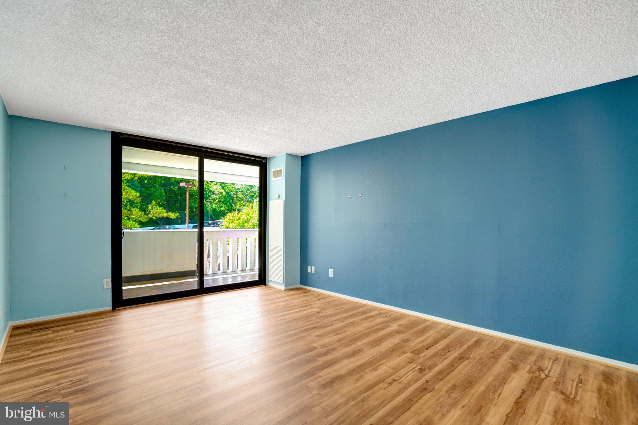 6101 Edsall Road, Unit 302 Alexandria, VA 22304 - Photo 21 of 54
