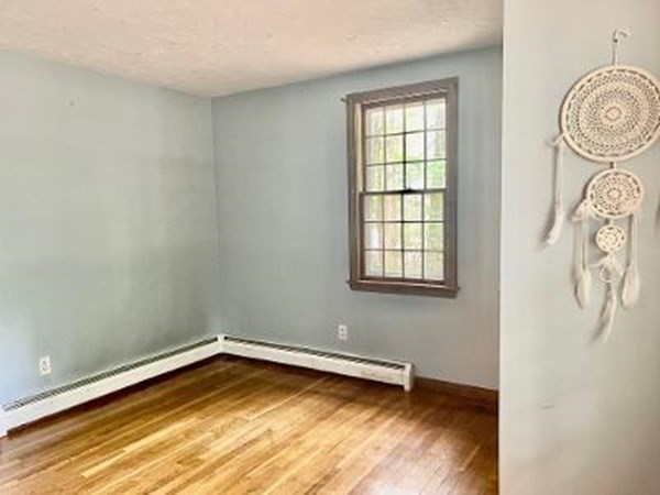 11 Bassett Street Rochester, MA 02770 - Photo 12 of 27