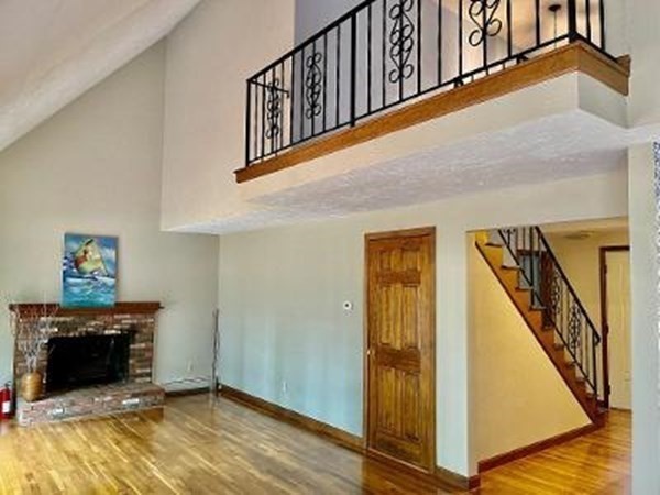 11 Bassett Street Rochester, MA 02770 - Photo 10 of 27