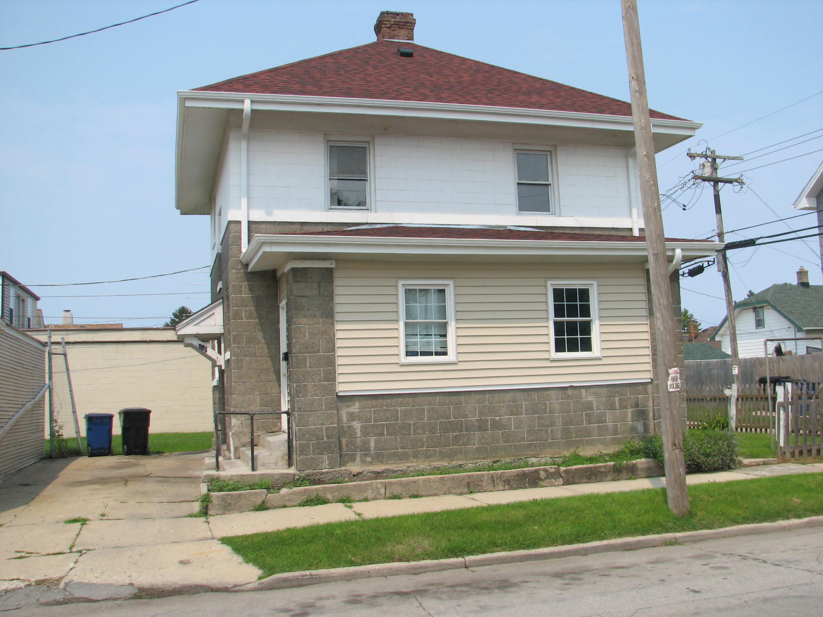 1018 Caron Butler Drive Racine, WI 53403 - Photo 1 of 13 font
