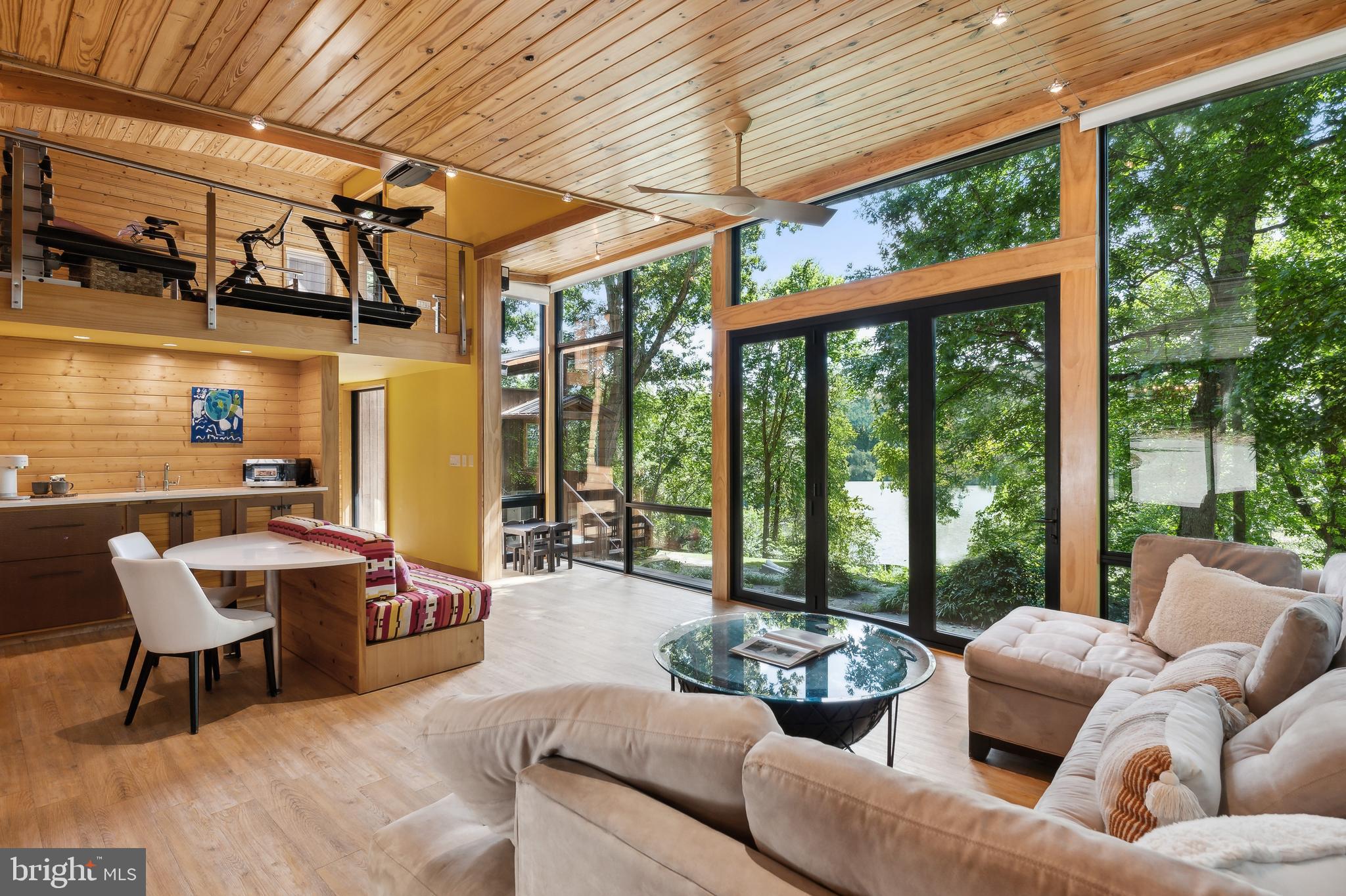 11540 Springridge Road Potomac, MD 20854 - Photo 12 of 35 a outdoor living space with furniture and garden view